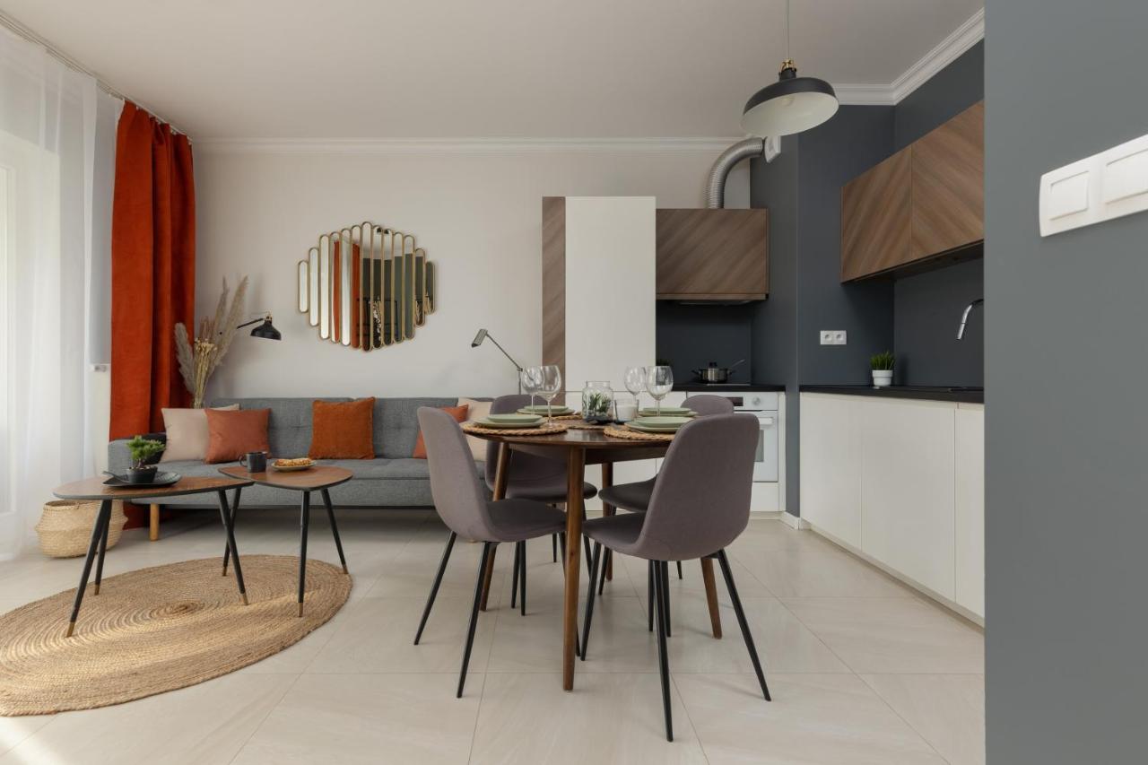 Lakeview Apartment Kapelanow Armii Krajowej By Noclegi Renters Βαρσοβία Εξωτερικό φωτογραφία